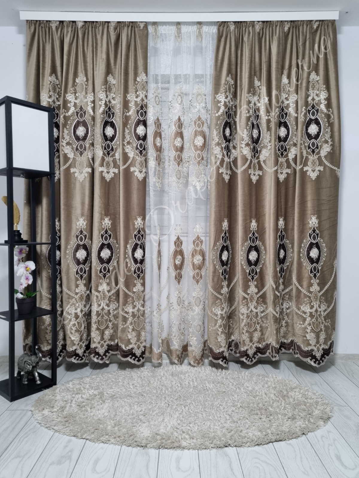 Set baroc,catifea/perle,gama lux capucinno/maro imagine 3