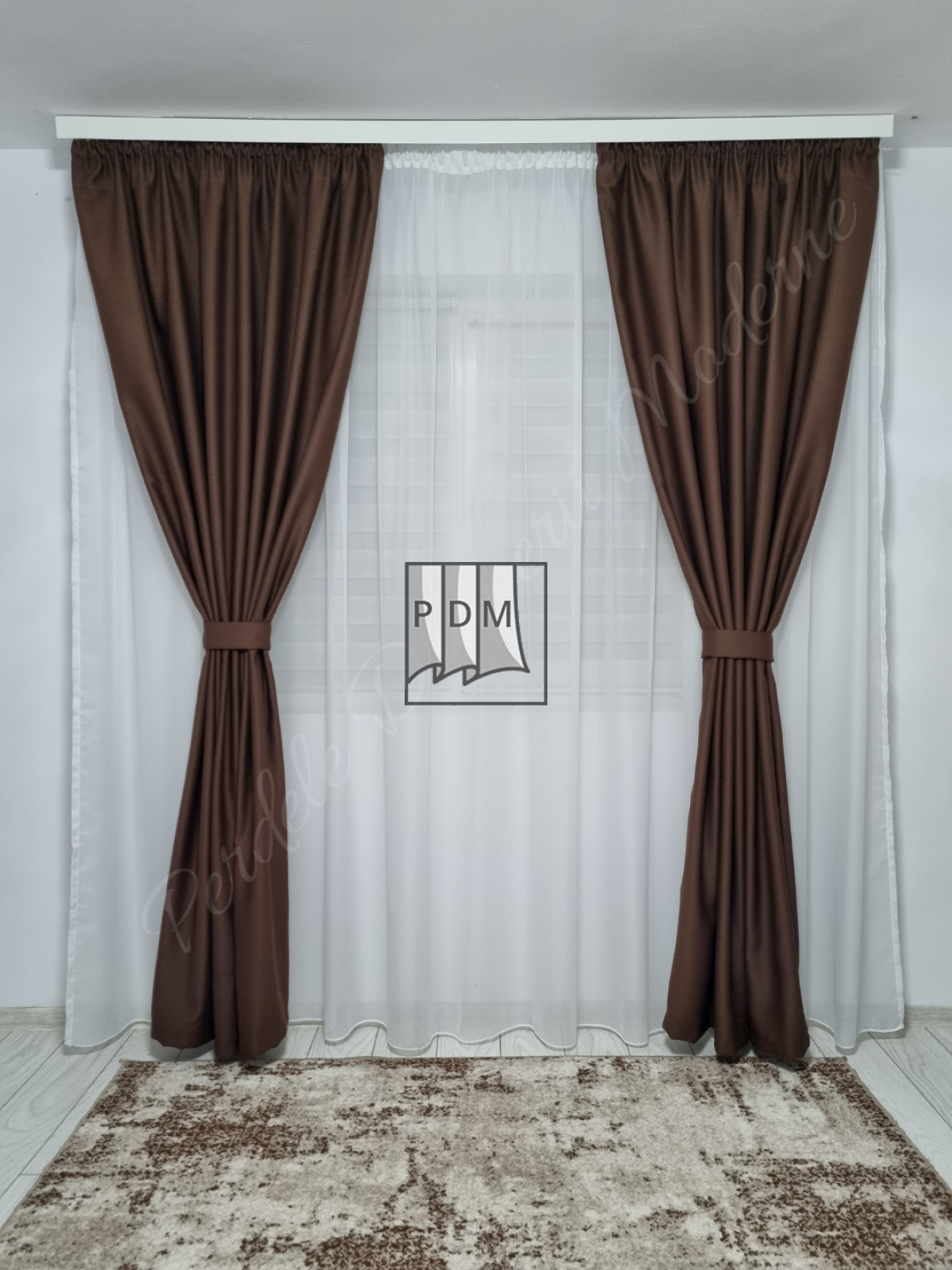Draperia saten blackout,maro ciocolata imagine 2