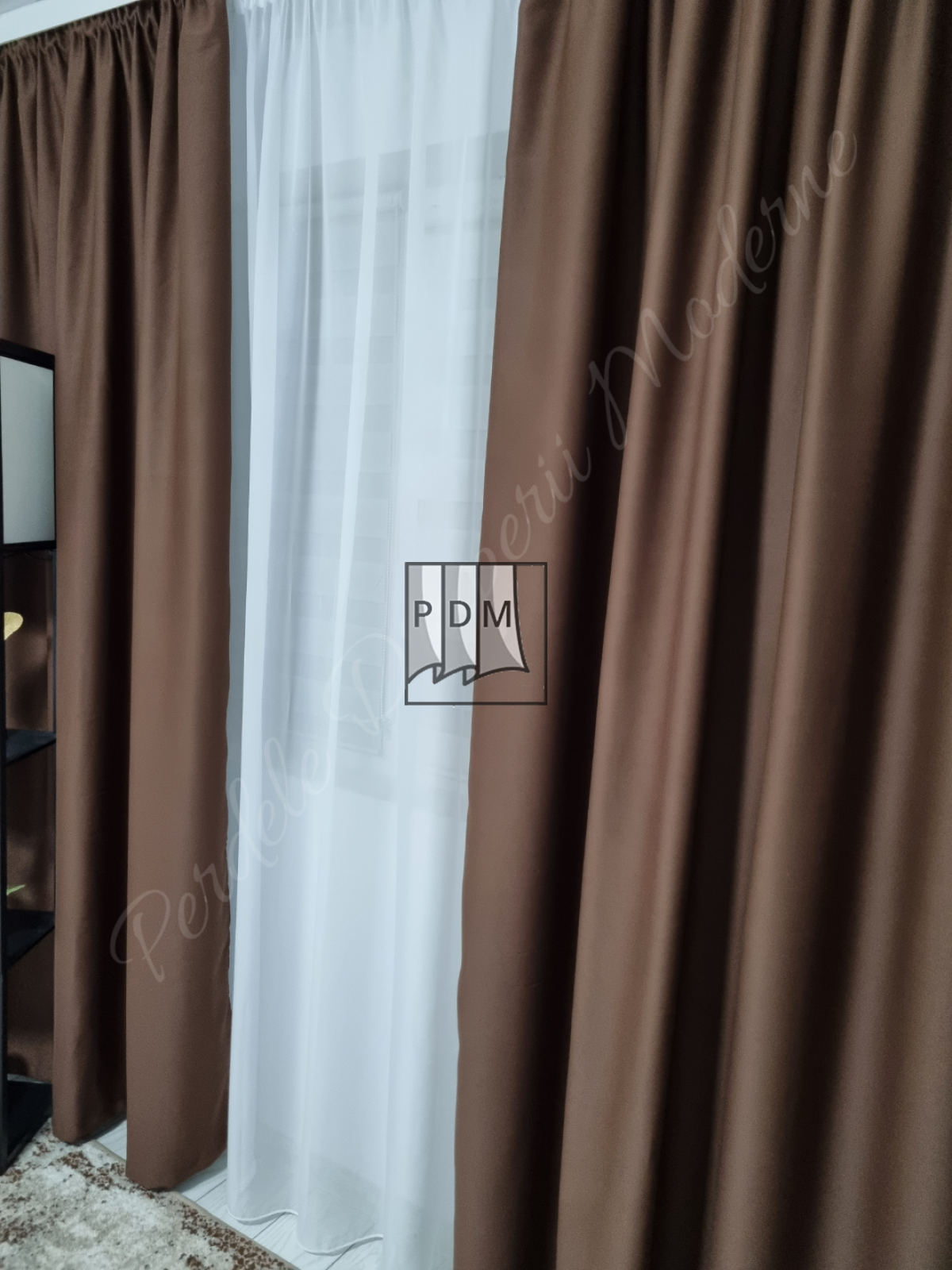 Draperia saten blackout,maro ciocolata imagine 3