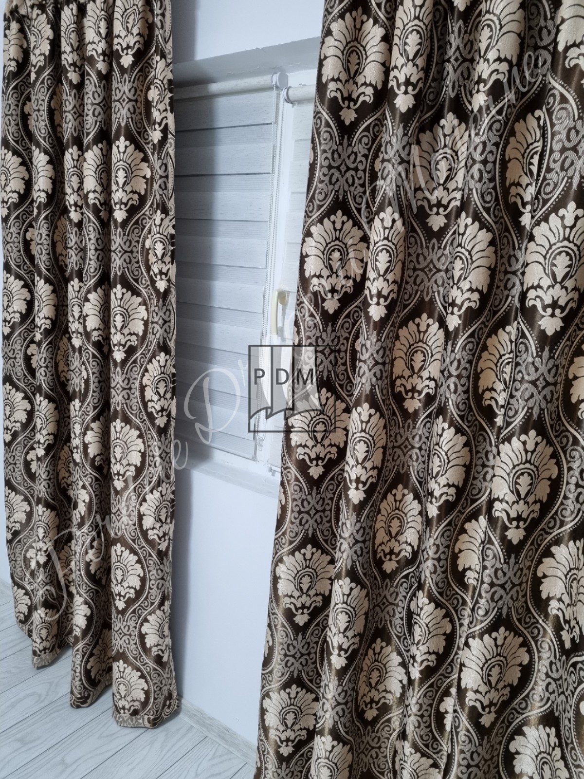 Draperie Blackout,model baroc,maro imagine 2