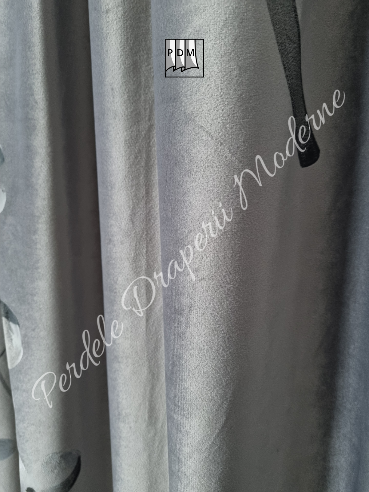 Draperie catifea pictată, gri imagine 5