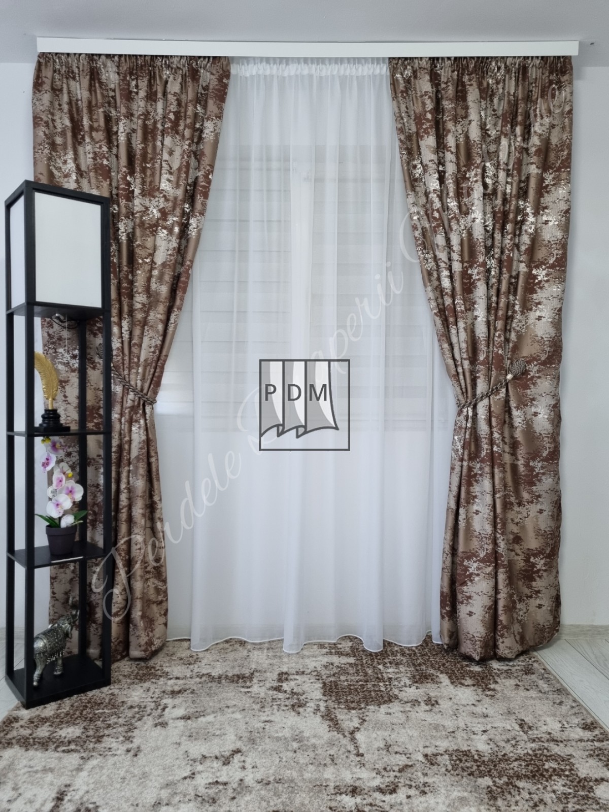 Draperie saten,maro degrade imagine 2
