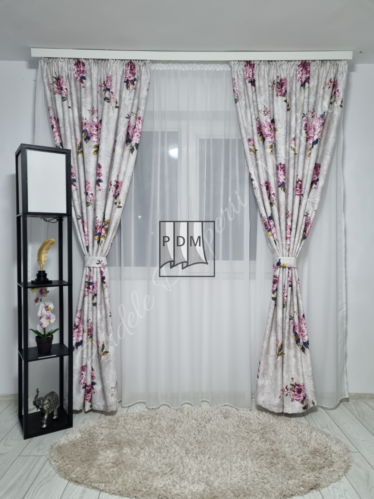Draperie saten,trandafiri roz imagine 2