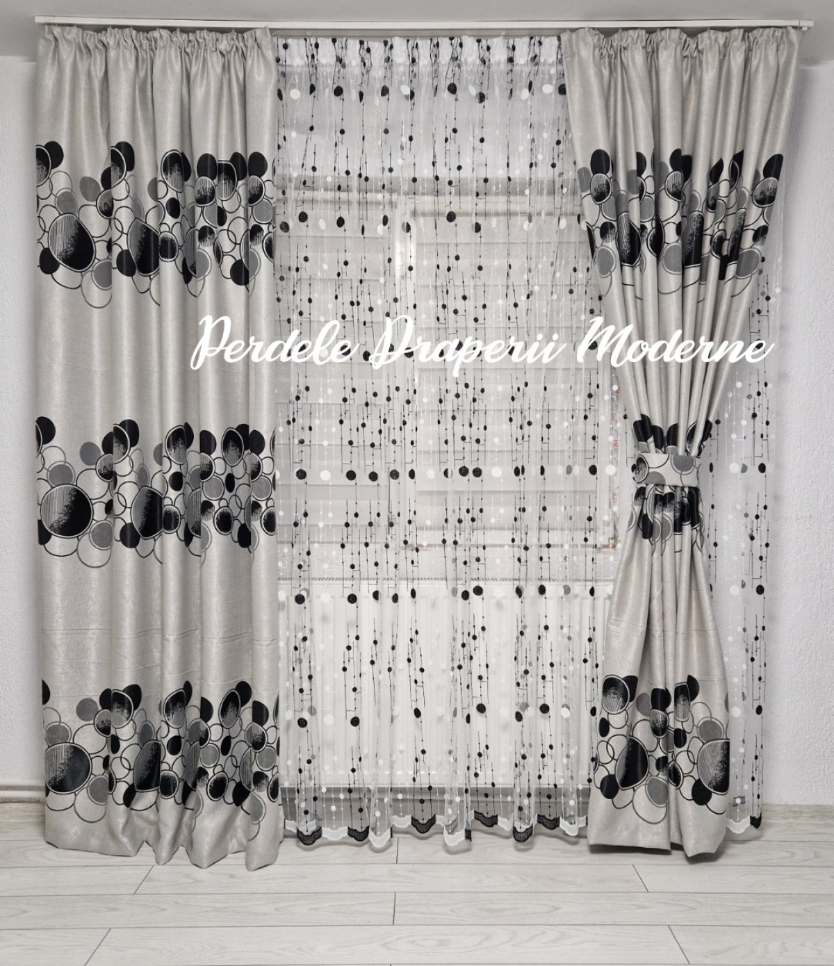 Set bulinute mici, negru imagine 2
